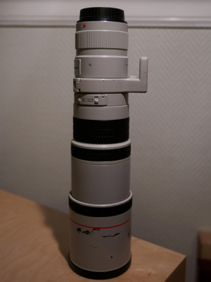 Te koop aangeboden Canon EF 400mm/F 5.6 L USM, gebruikssporen, optisch en mechanisch 100% in orde. Kom zelf even testen, lens wordt niet verstuurd.