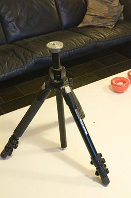 Hier nog een overzichtsplaatje. zoals de situatie nu is kan het ook wel maar dan blijft de middenconsole ongeveer 15 centimeter uitsteken in ingeklapte toestand. Zou graag die 15 a 20 cemtimeter eraf willen hebben.
Reacties zijn welkom.